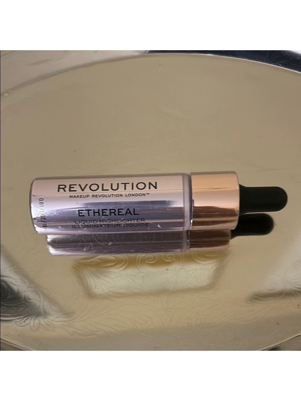 Revolution Ethereal Liquid Highlighter  NEW